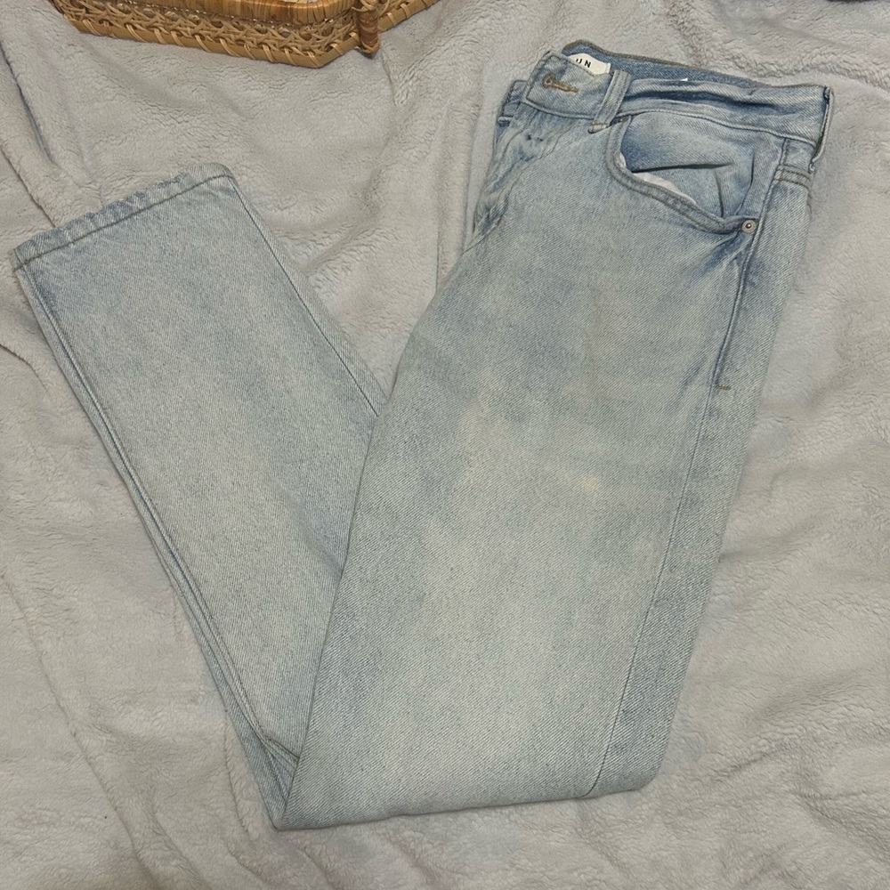 PacSun Light Wash Straight Leg Jeans